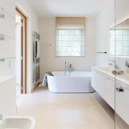 Luxury 5br Villa Cannes