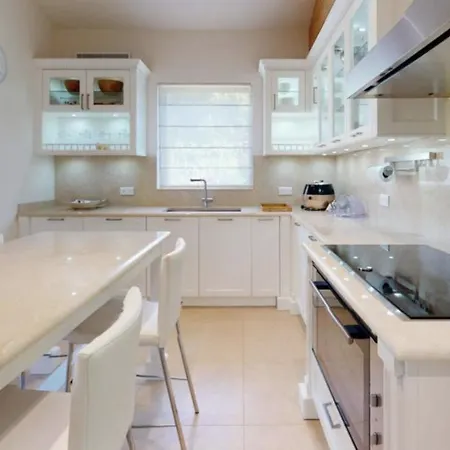 Villa Luxury 5br