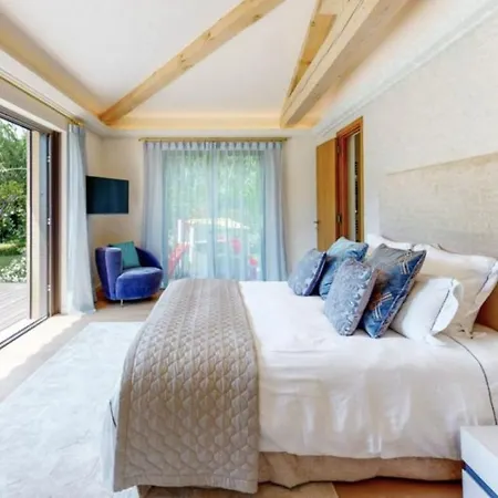 Luxury 5br Villa